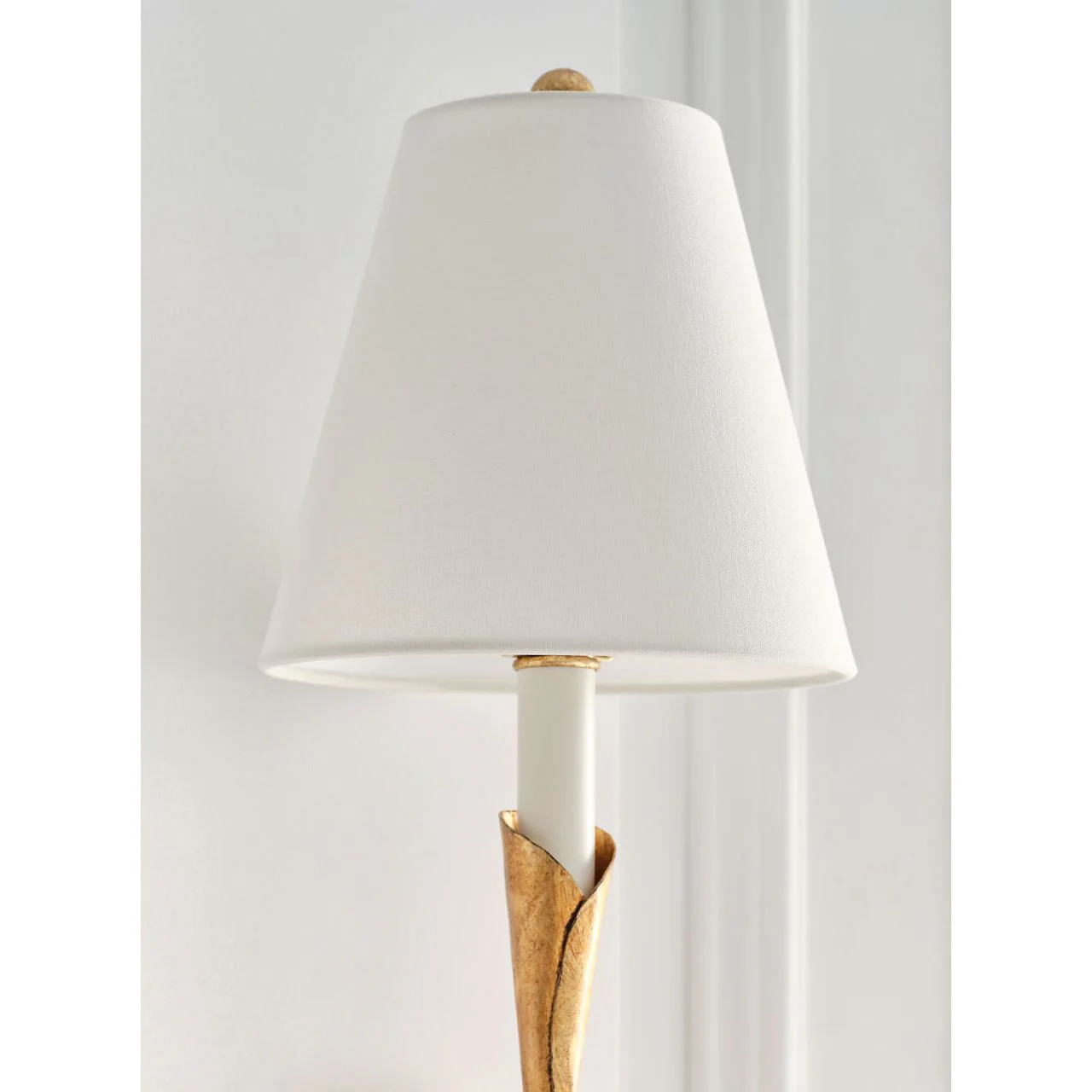 Aiden Large Tail Sconce - Image 6