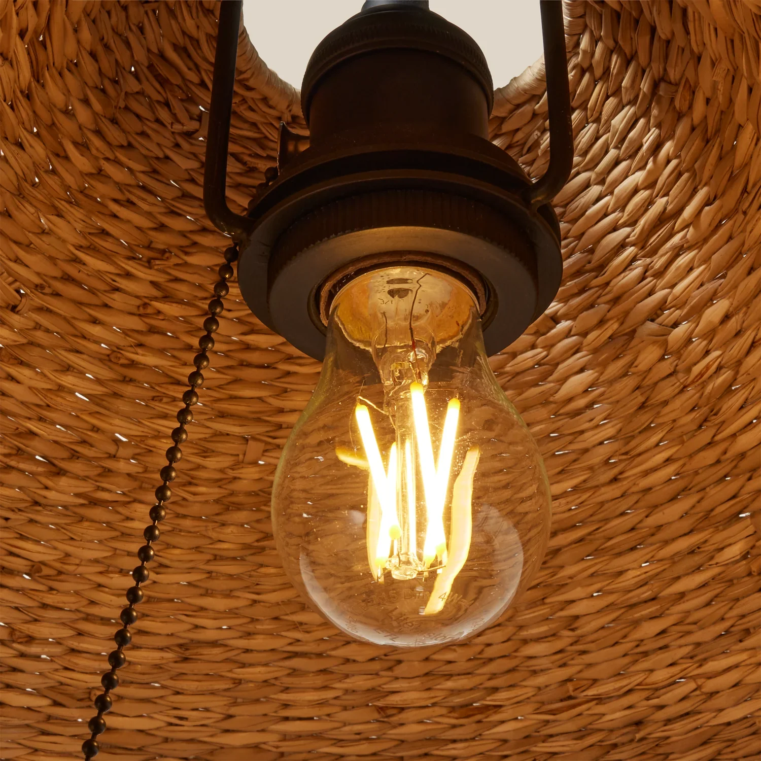 Bainbridge Table Lamp - Image 3