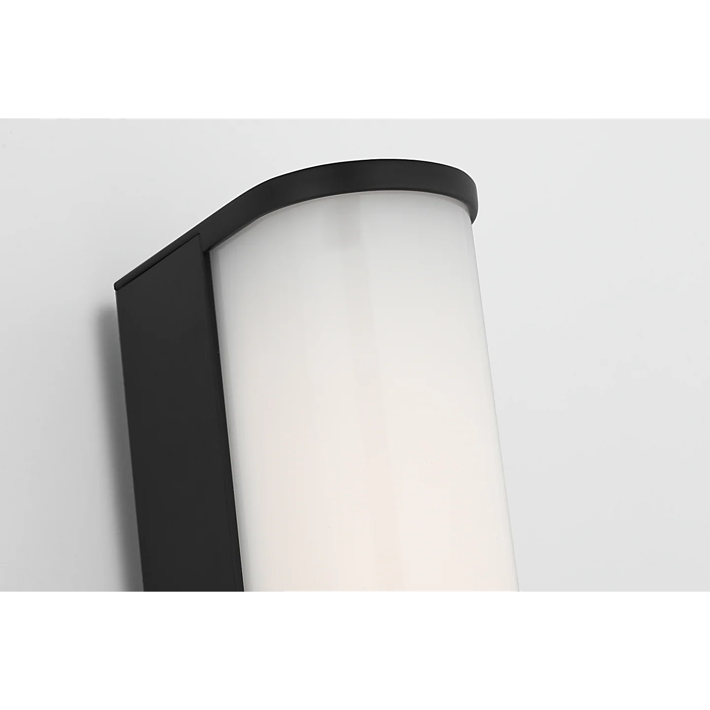 Cavitt LED Vanity - Image 12