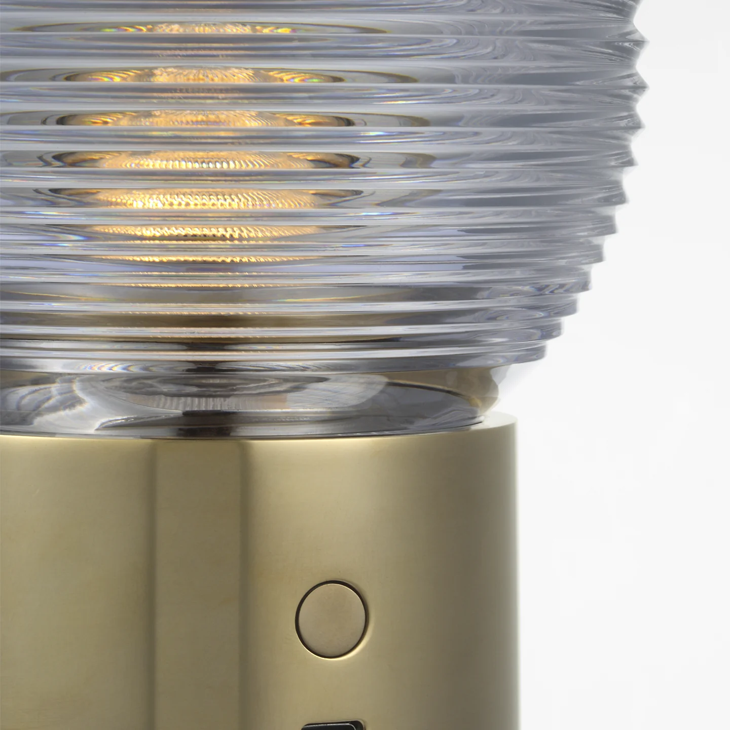 Circon 7" Rechargeable Accent Lamp - Image 9