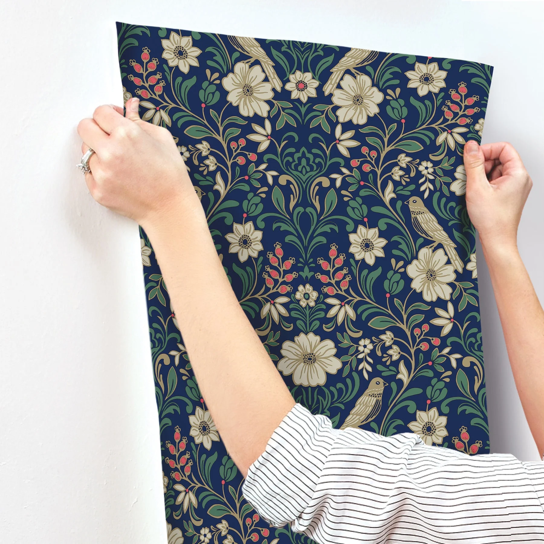 Colette Wallpaper - Image 25