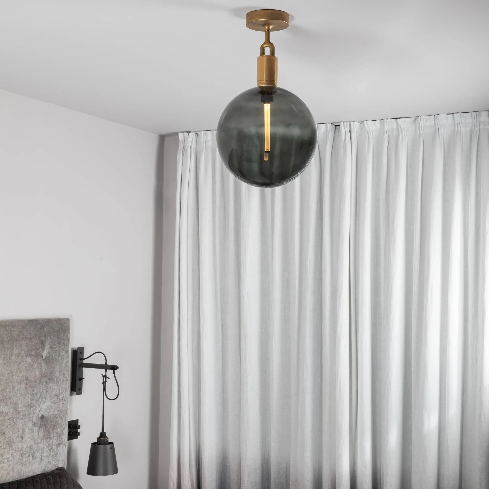 Forked Ceiling / Linear / Globe / Smoked / Large - Image 3