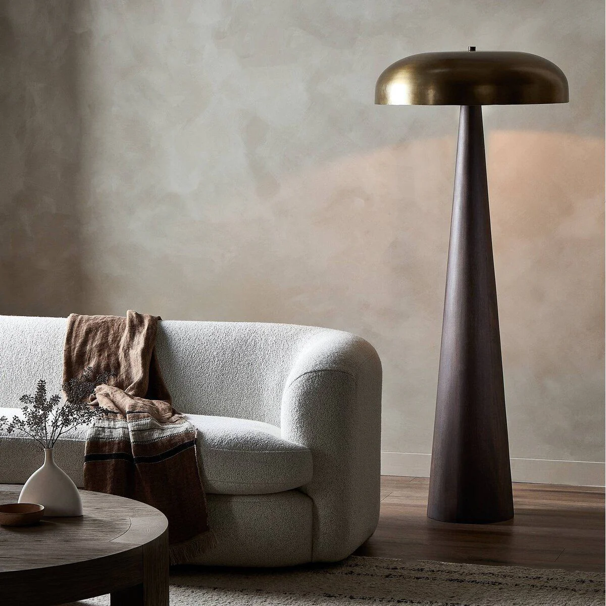 Griffin Floor Lamp - Image 4