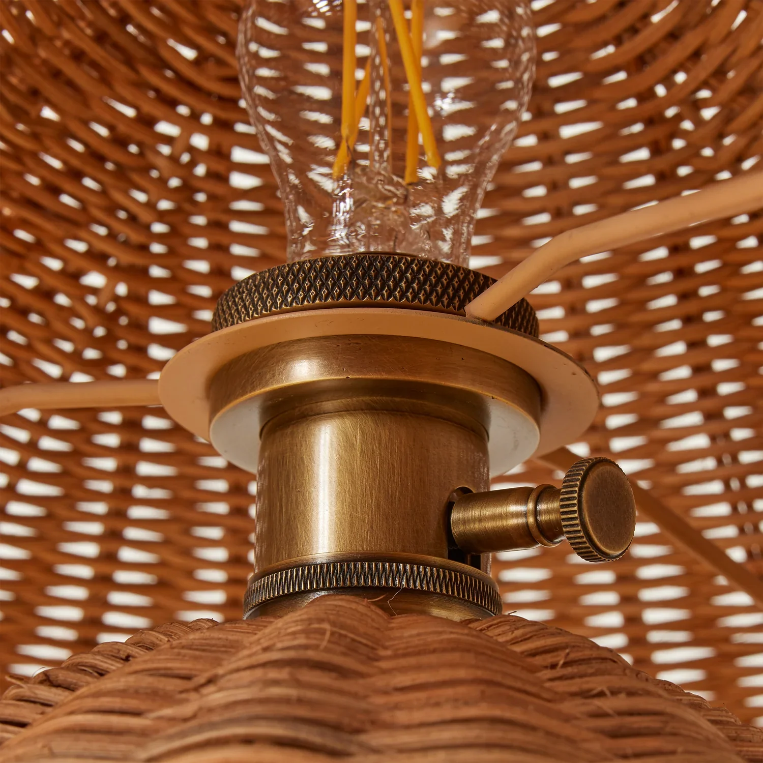 Hanalei Table Lamp - Image 6