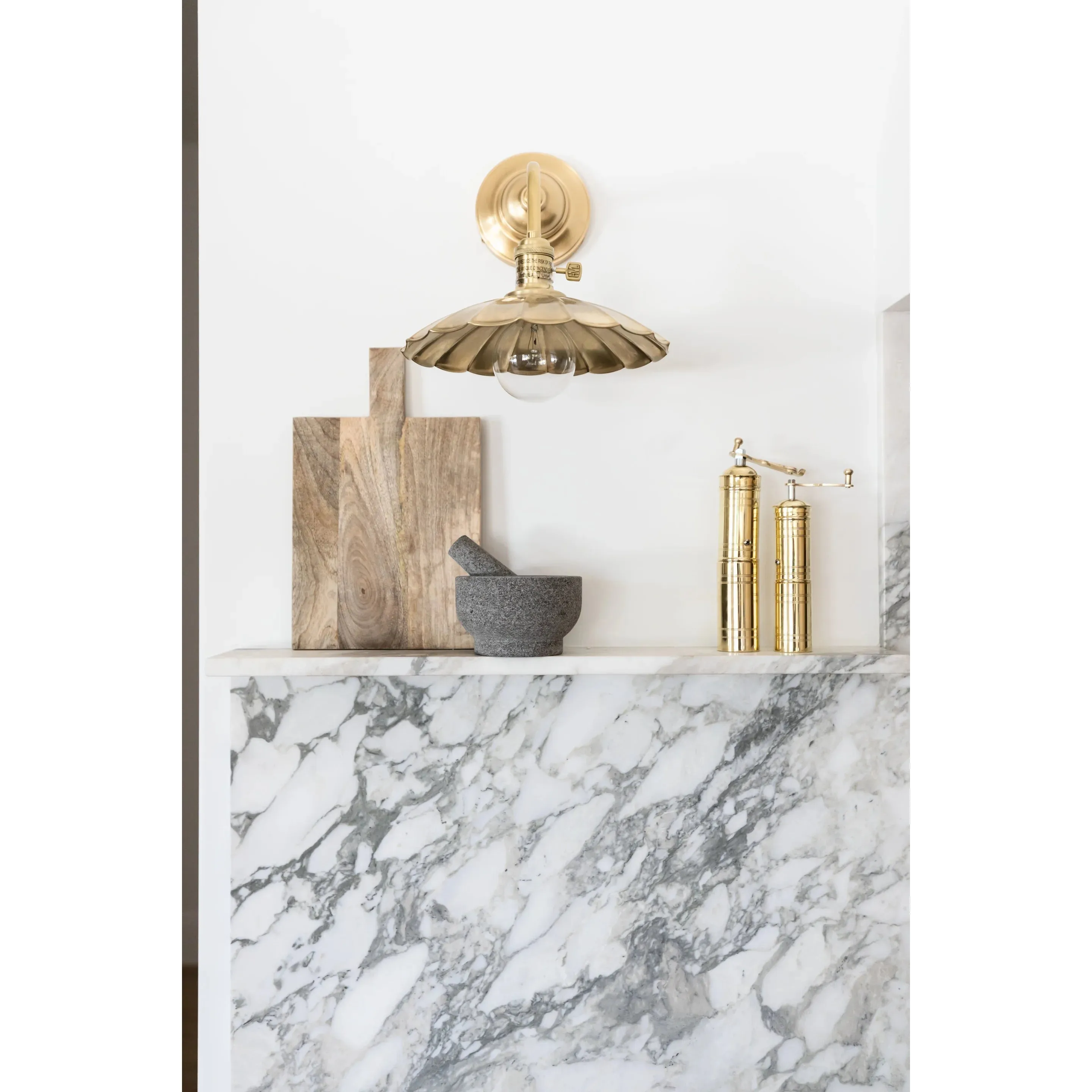 Heirloom Wall sconce - Image 4