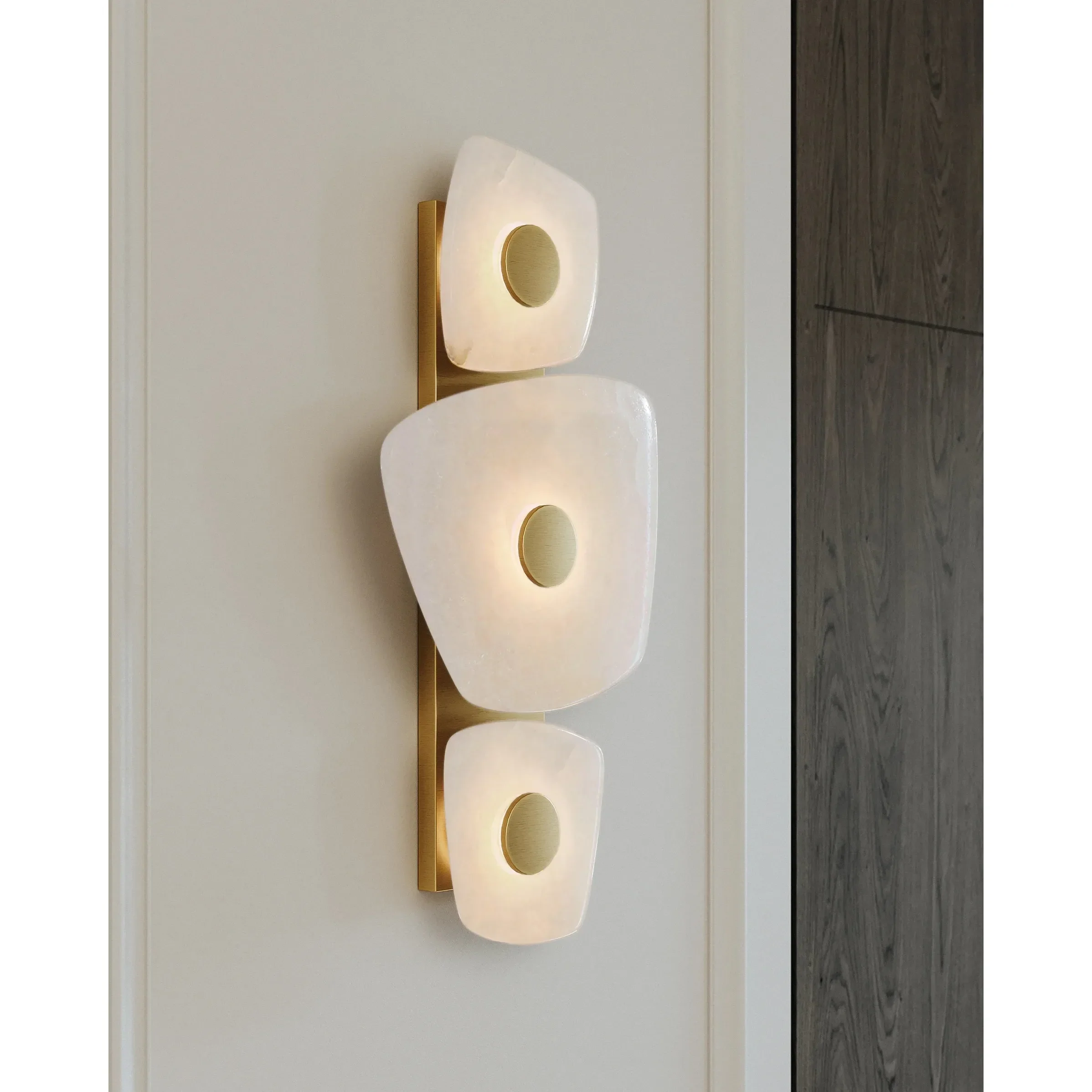 Holmdel Wall Sconce - Image 3