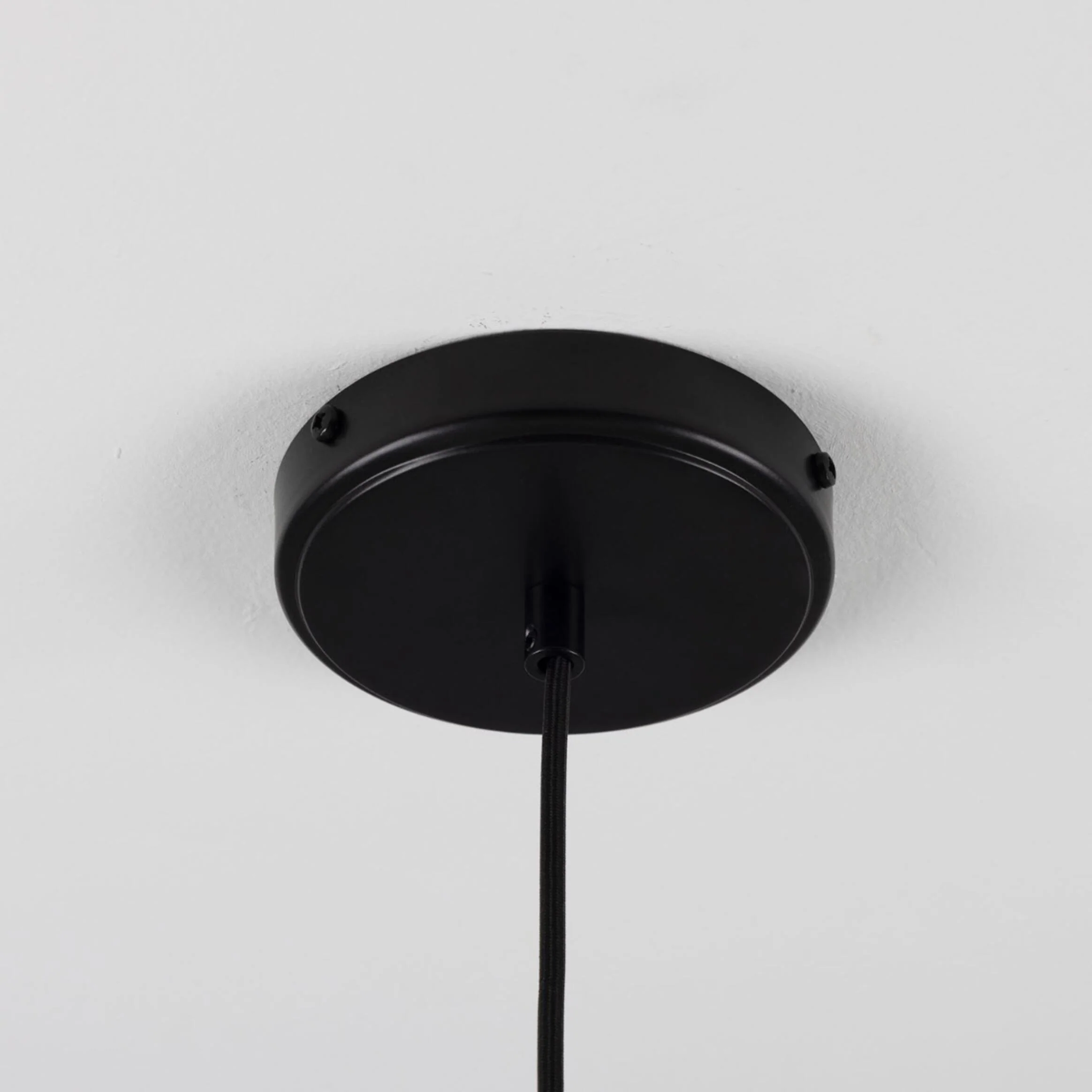Kirhii Pendant - Image 2