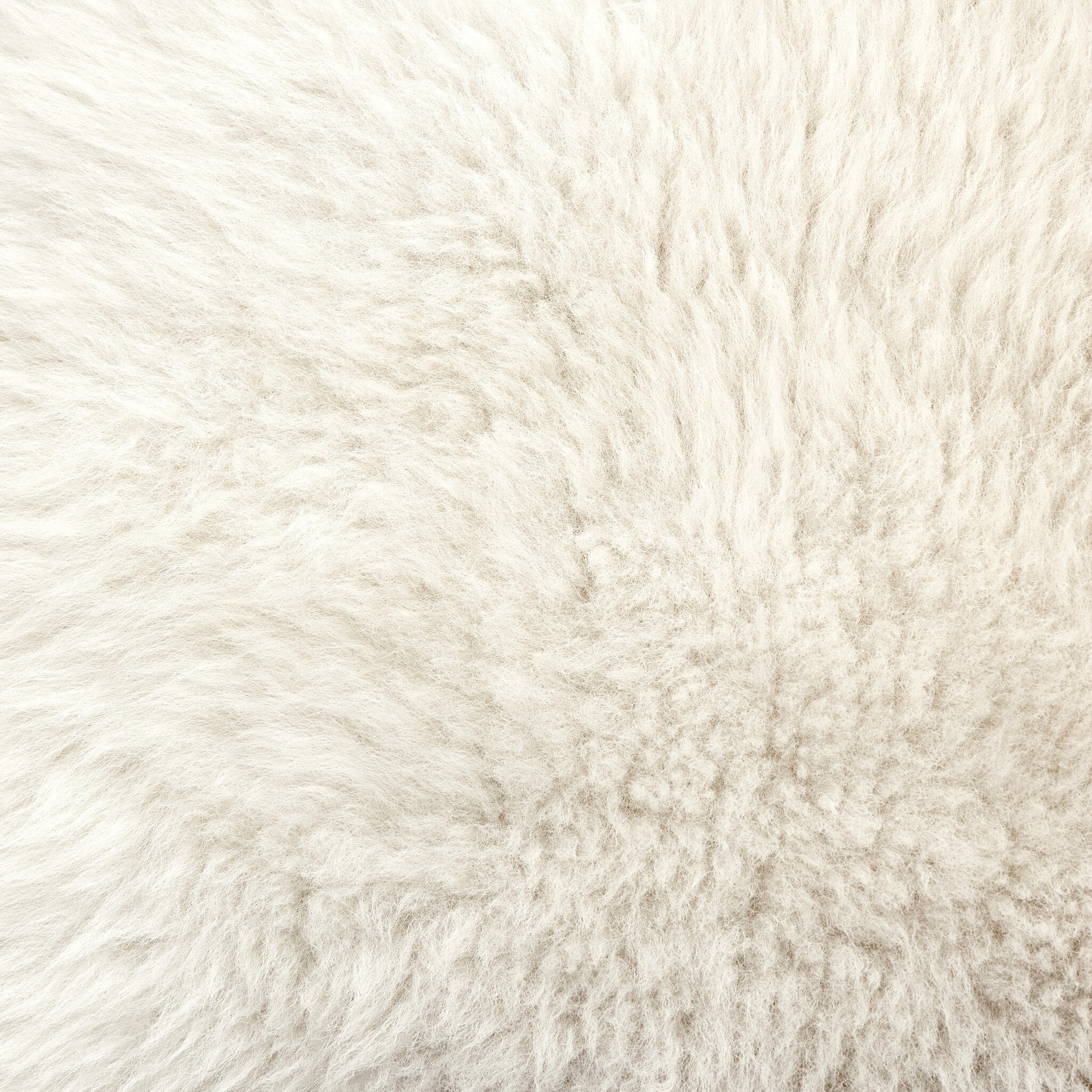 Lalo Lambskin Throw - Image 10