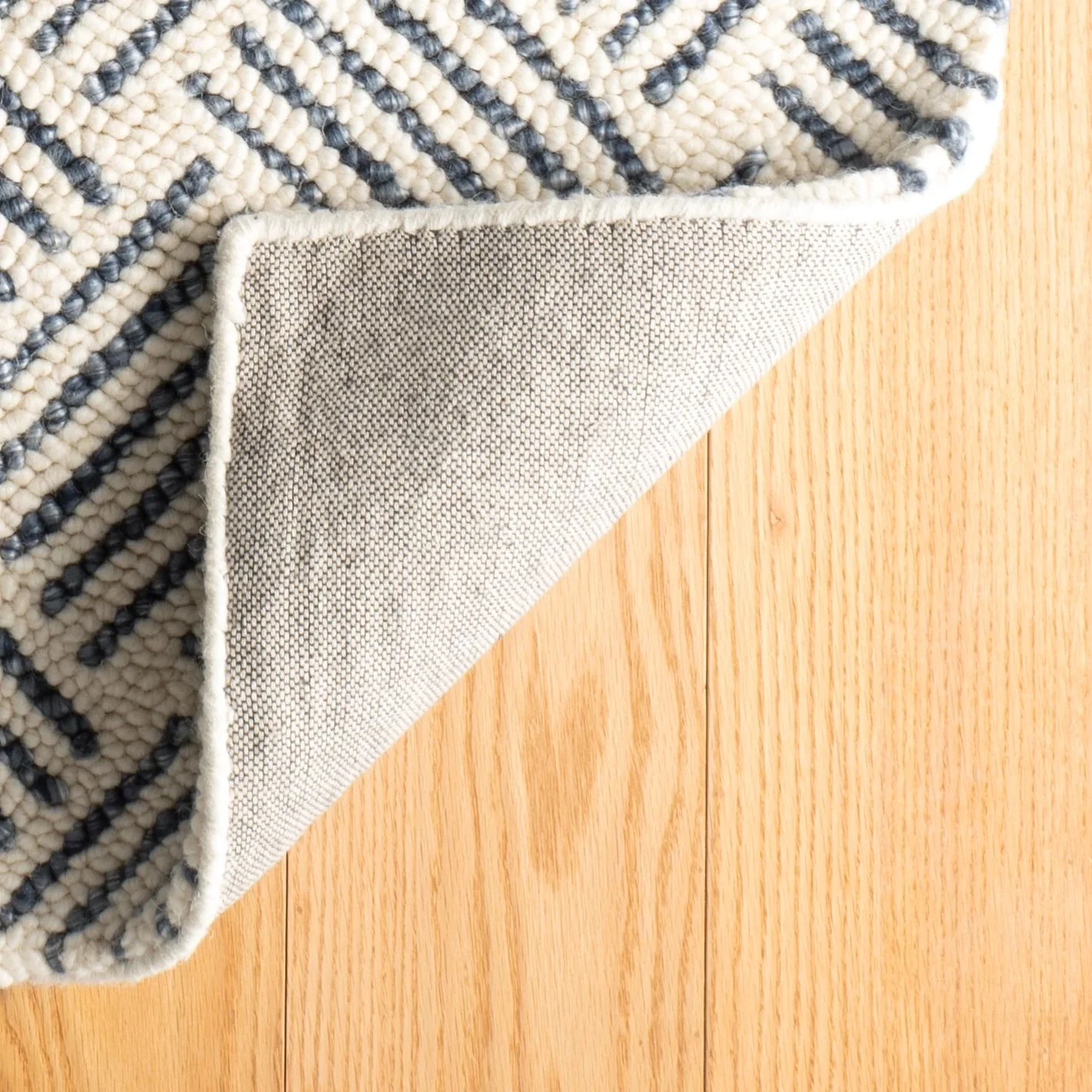 Layers Indigo Hand Hooked Wool Rug - Image 5