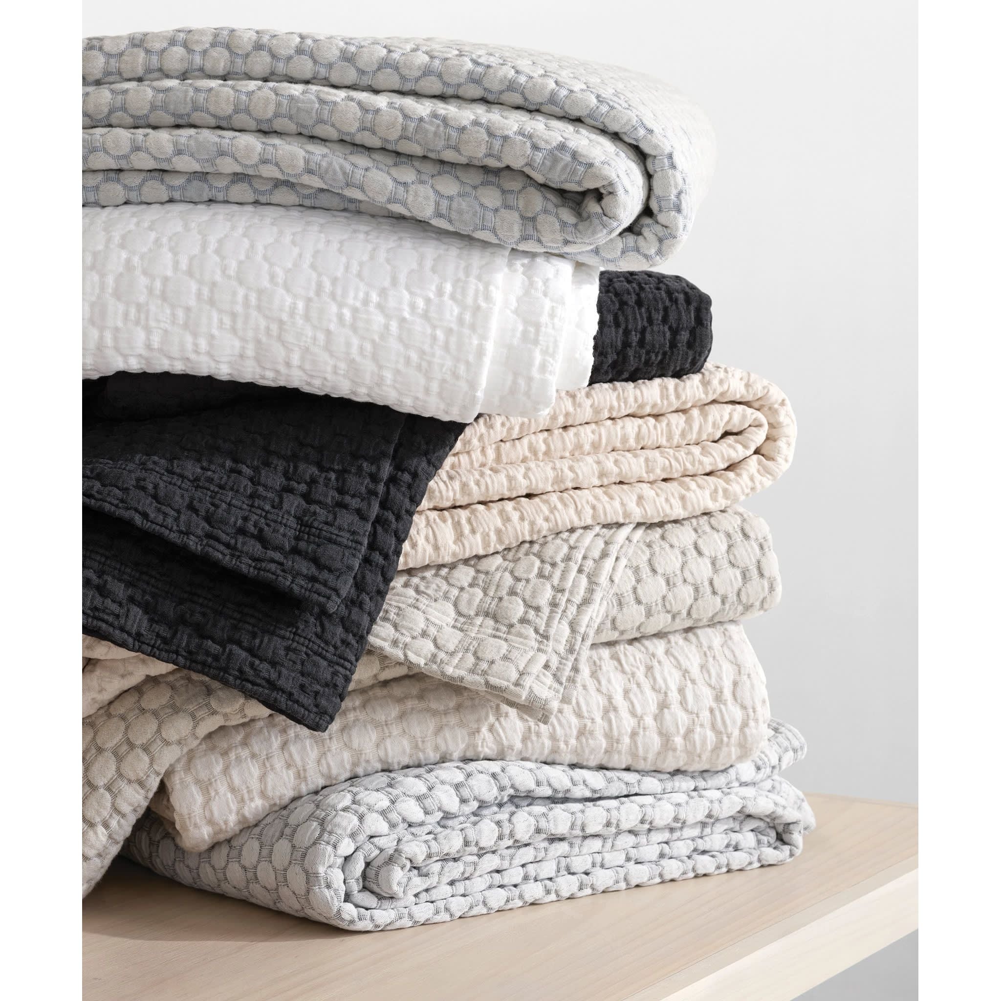 Lodi Sand Matelasse Coverlet - Image 5