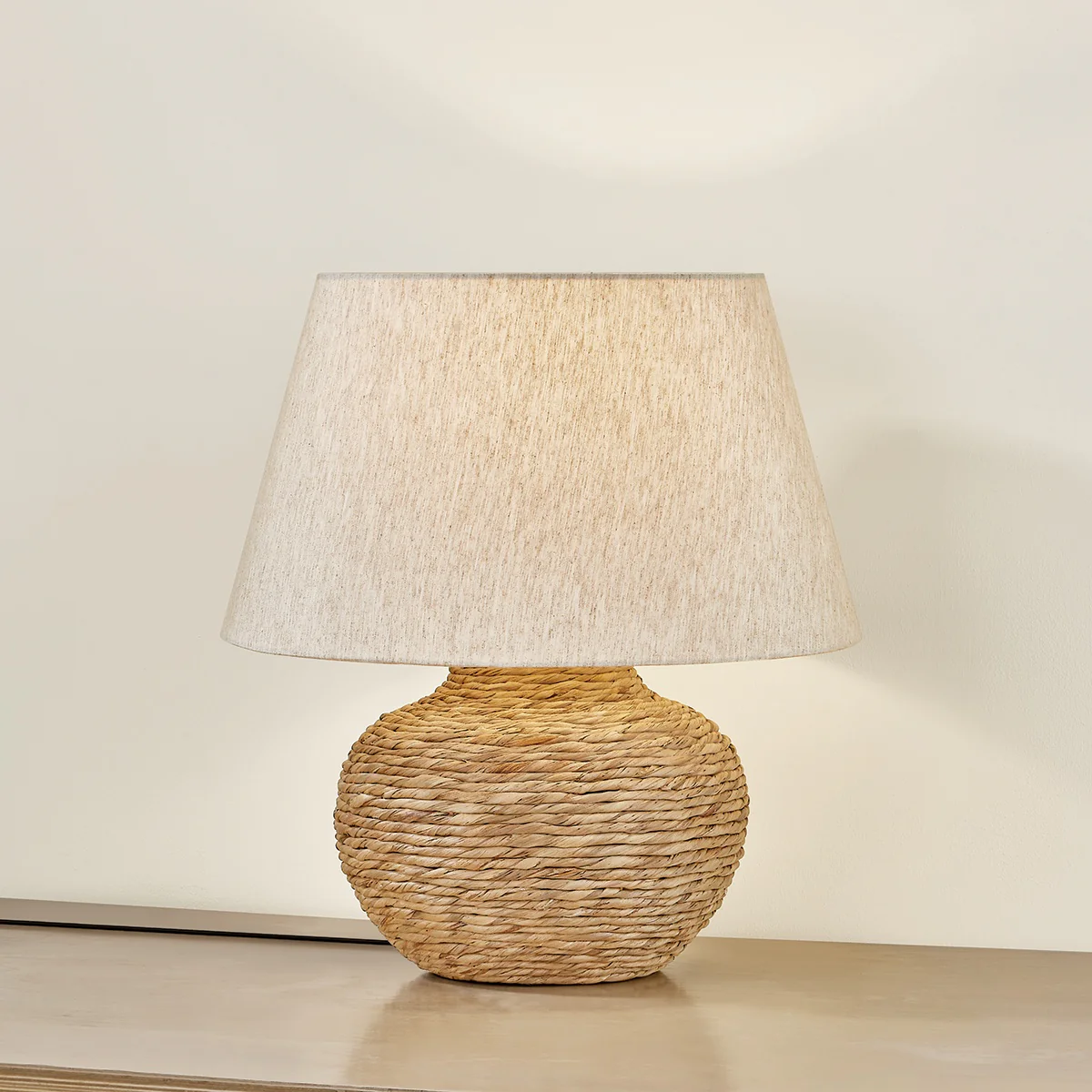 Malik Table Lamp - Image 7