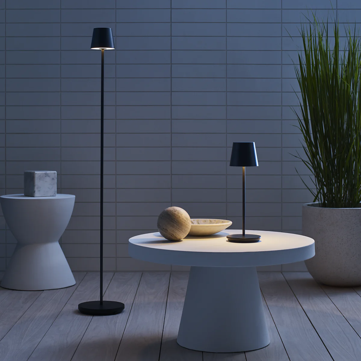 Nevis Medium Rechargeable Floor Lamp - Image 15