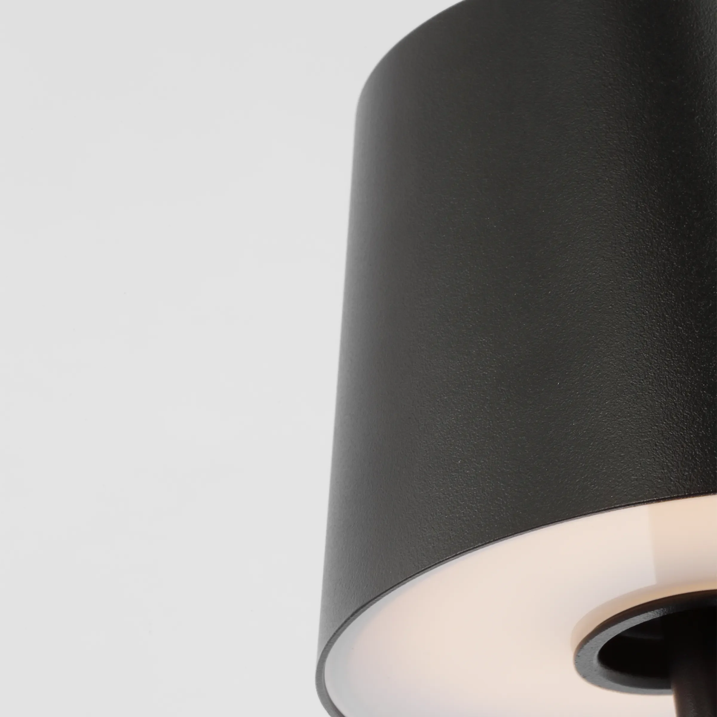 Nevis Short Accent Rechargeable Table Lamp - Image 7