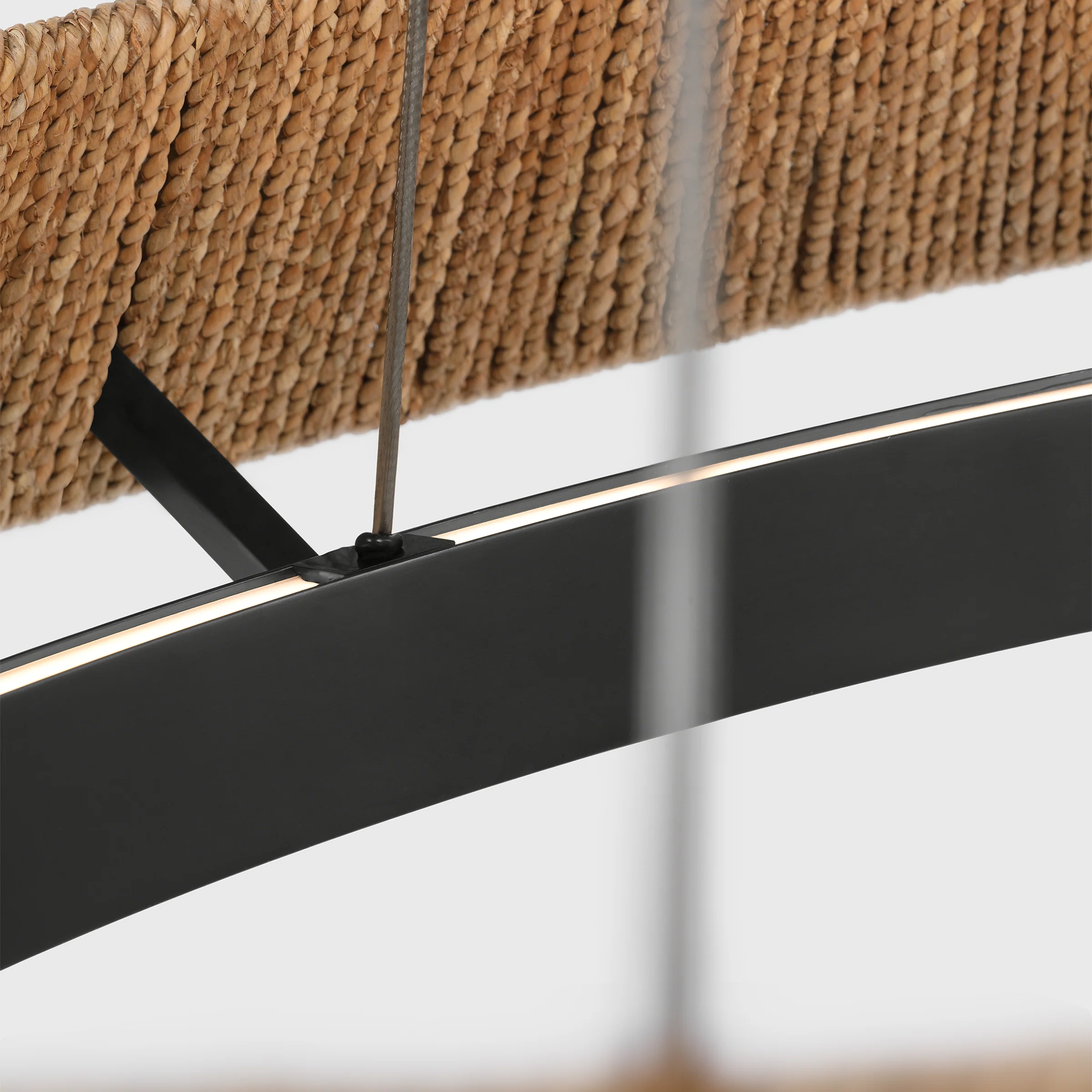 Noa Medium Chandelier - Image 2