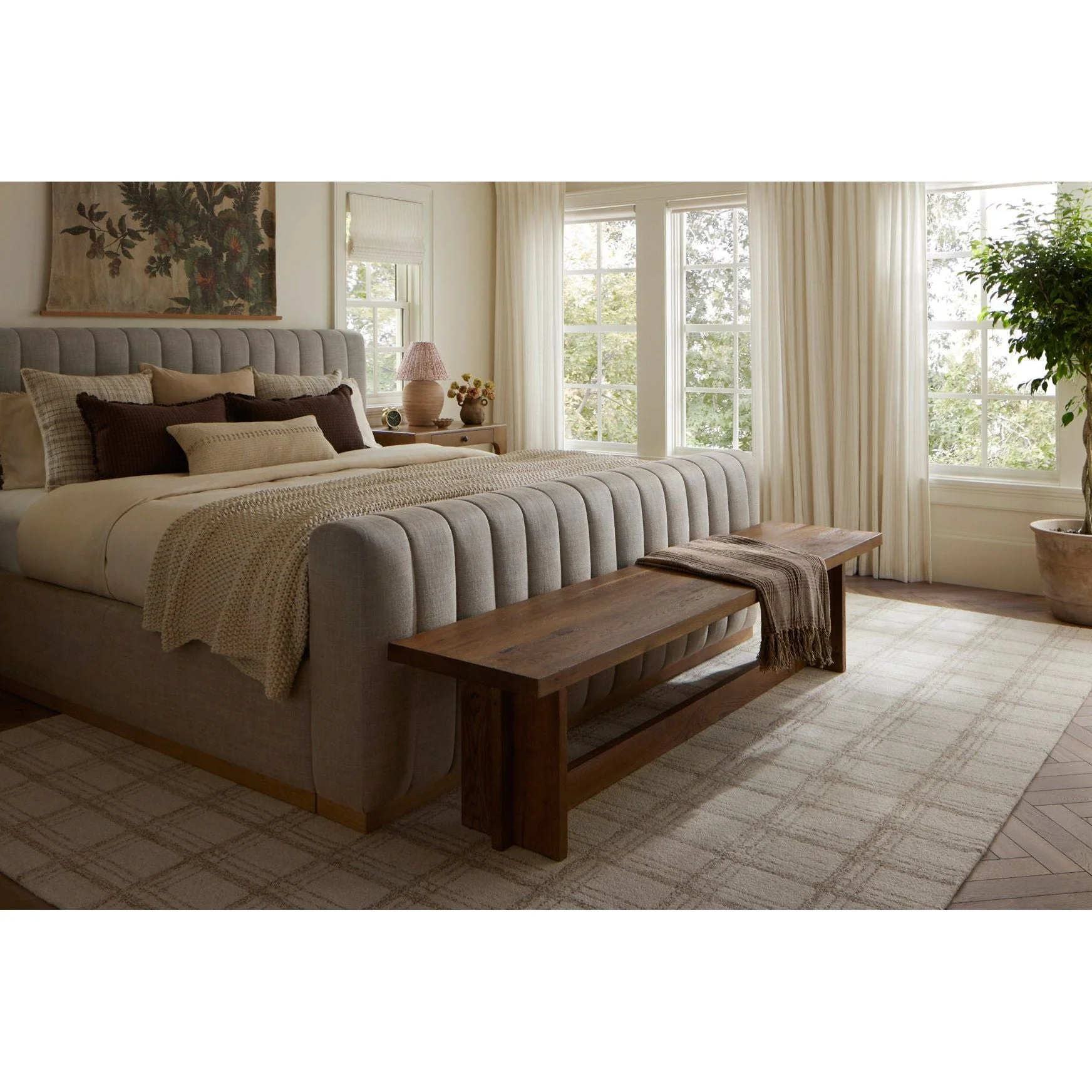 Liza Ivory Pillows | Chris Loves Julia x Loloi - Image 3