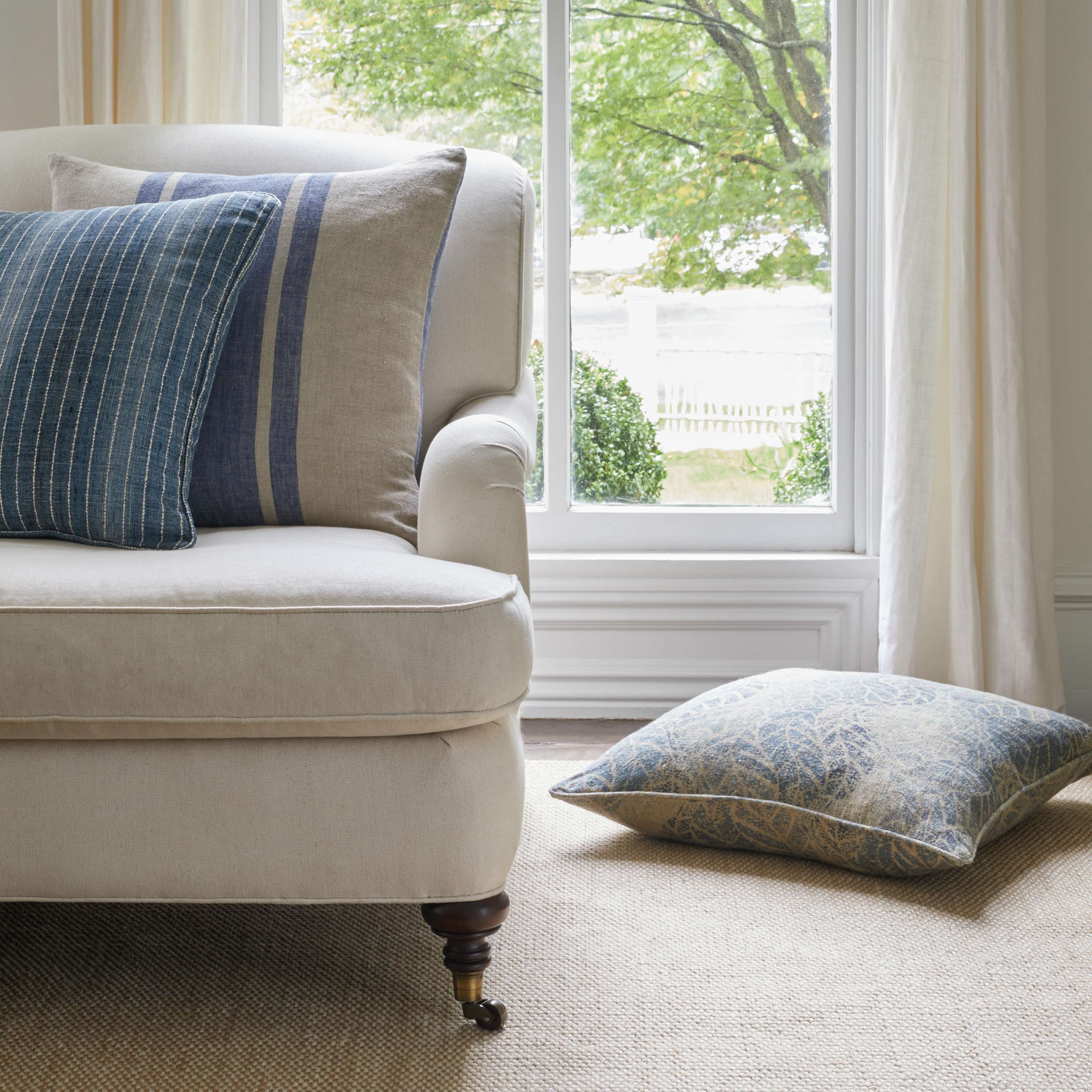 Pebble Natural Indoor/Outdoor Rug - Image 3