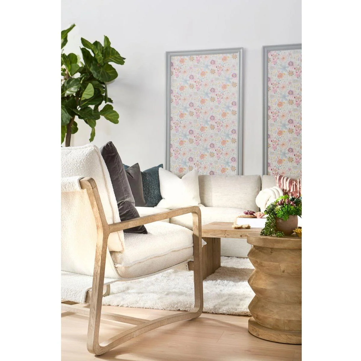 Pier Accent Table - Image 9