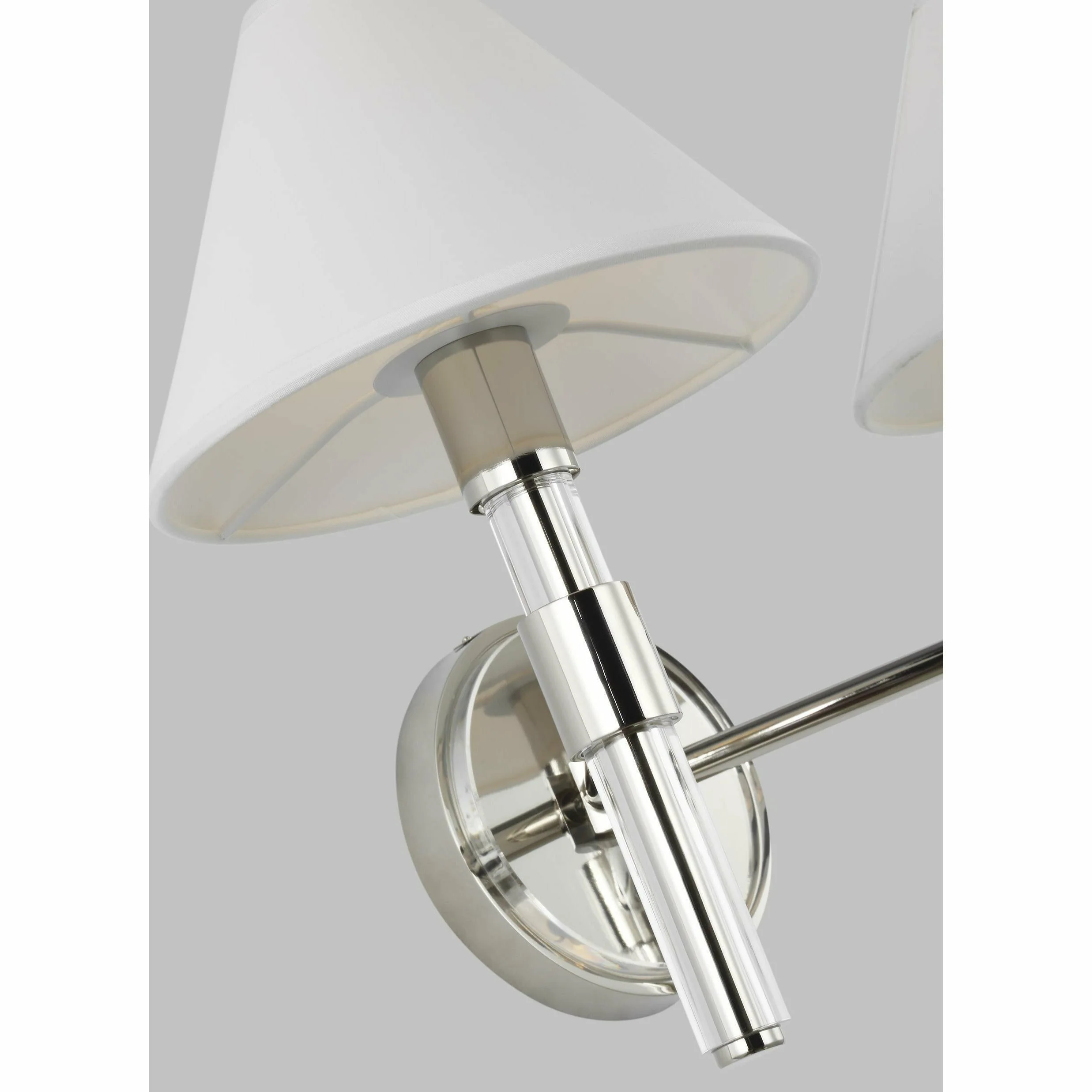 Robert 2 - Light Vanity - Image 8