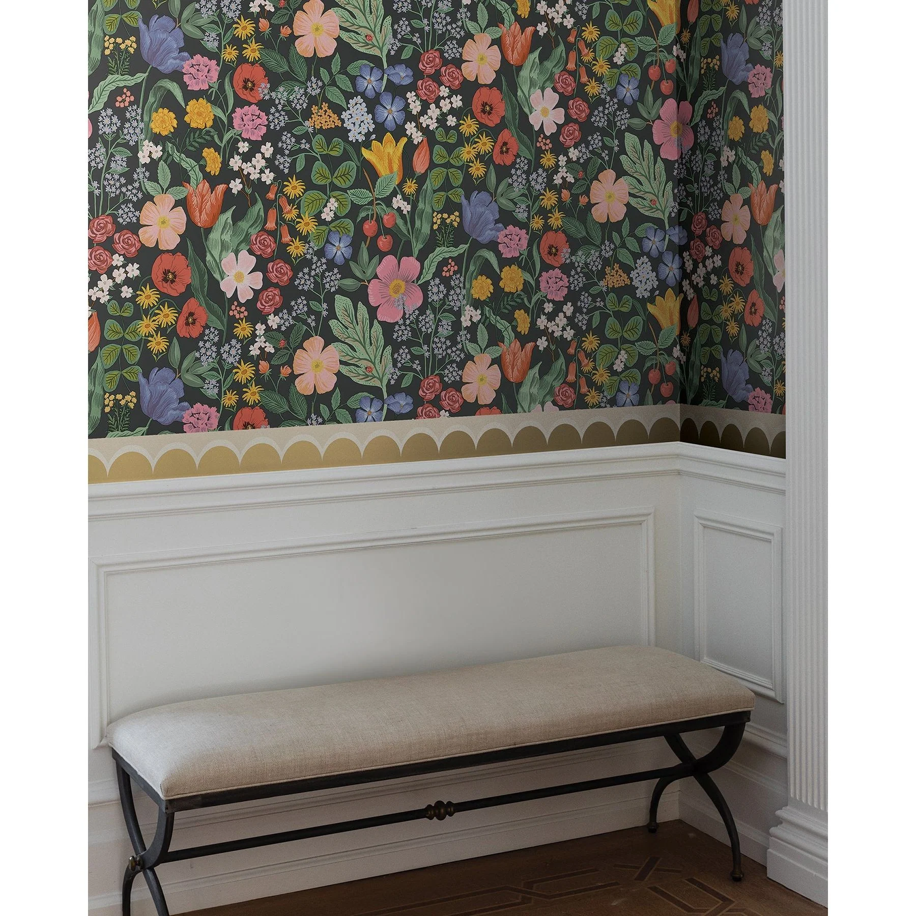 Scallop Wallpaper Trim - Image 2