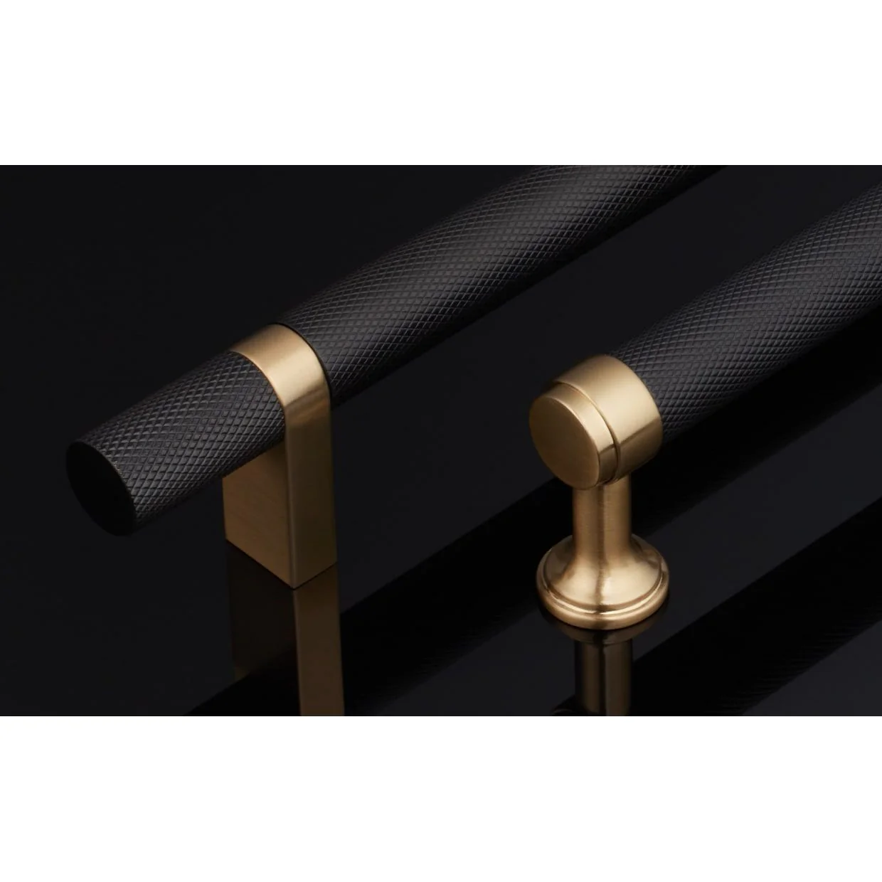 Select Transitional Knurled Appliance Pull - Image 2