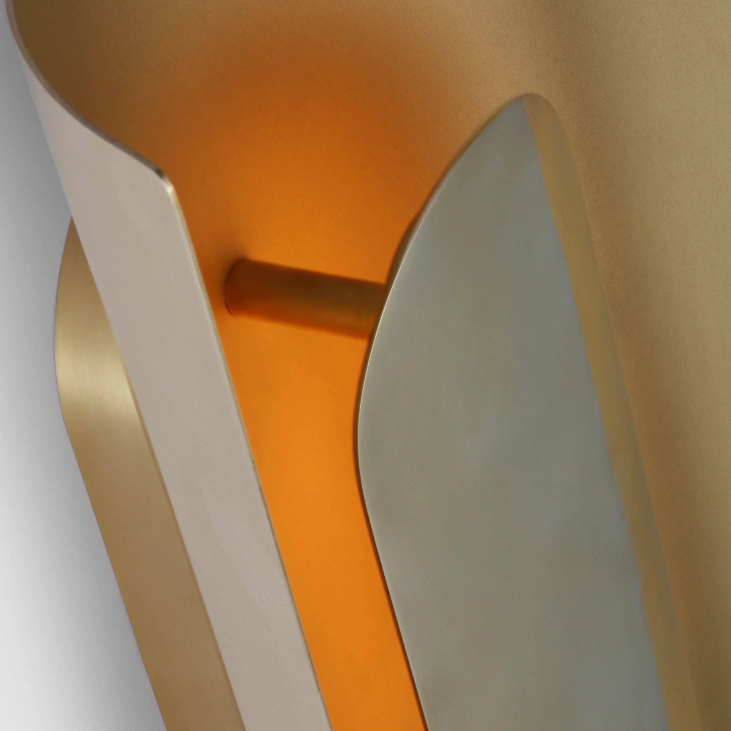Shielded Medium Sconce - Image 16
