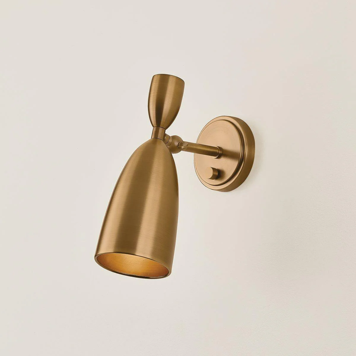 Spade Wall Sconce - Image 3