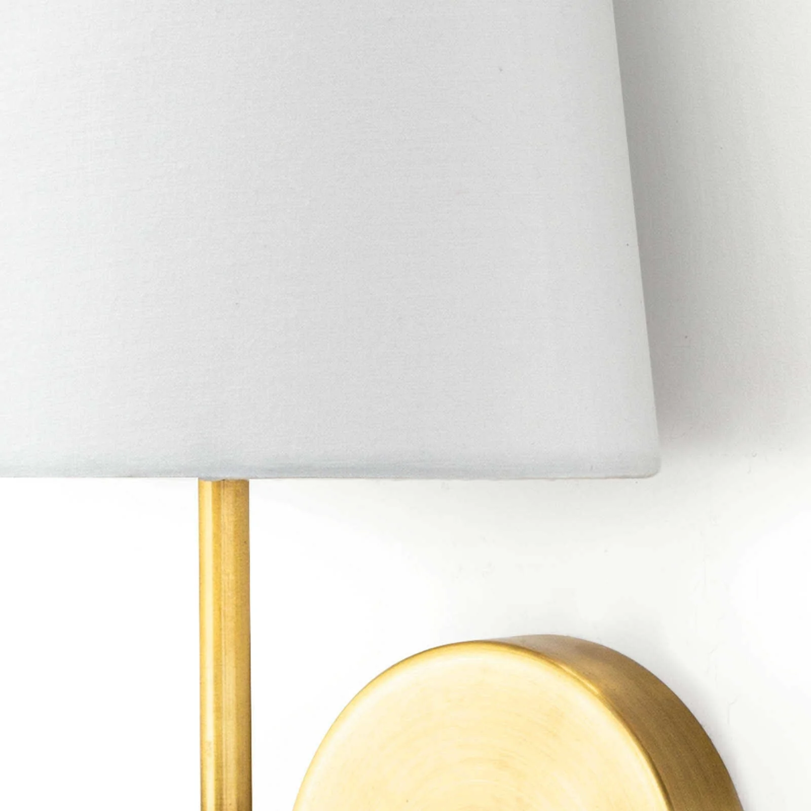 Toni Sconce - Image 4