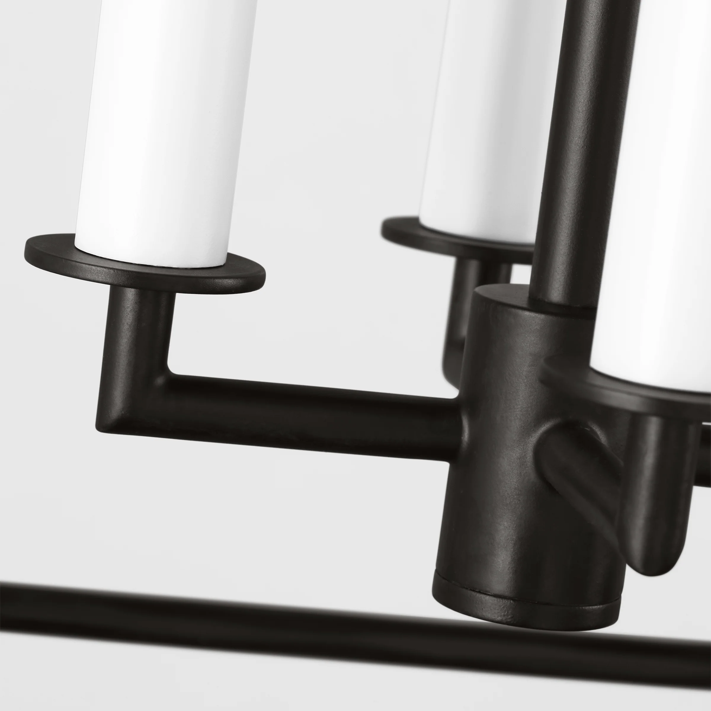 Viota Medium Lantern - Image 8