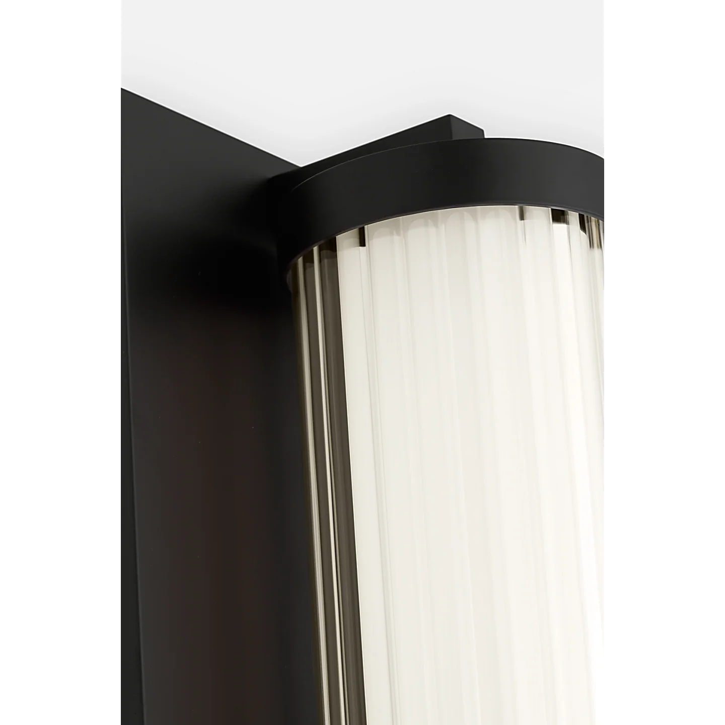 Weston 22 Led Vanity - Image 16
