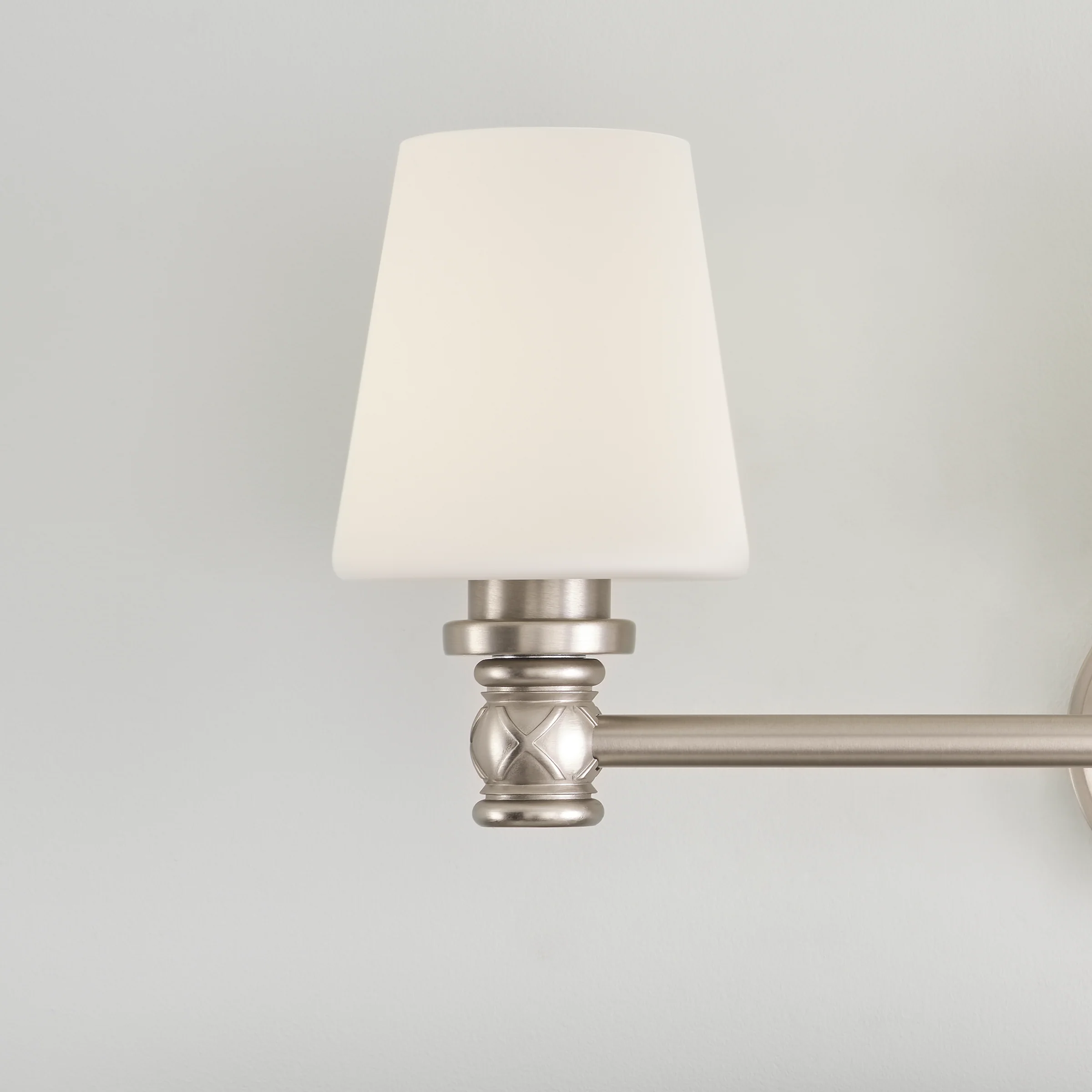 Xavierre 3 - Light Vanity - Image 4